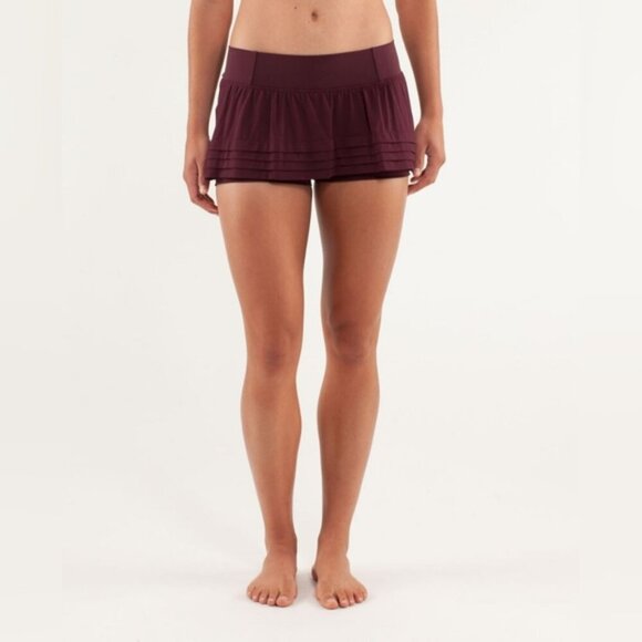 Lululemon Breath Of Fire Skirt Bordeaux Drama Burgundy Mini Yoga Activewear sz 2 - Picture 13 of 13